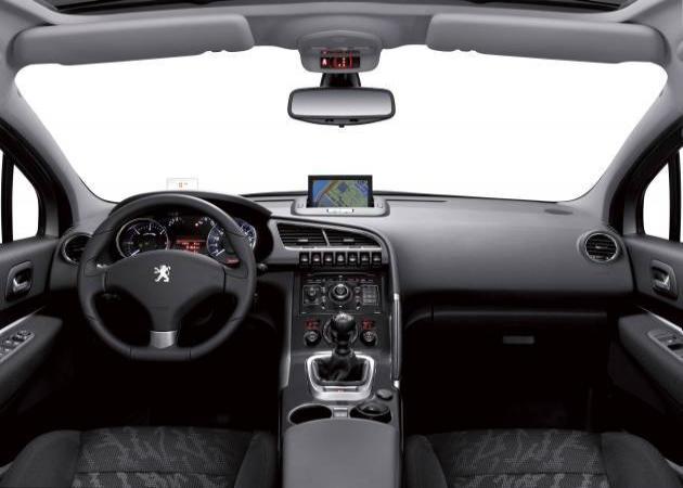Peugeot 3008:
Peugeot 3008
